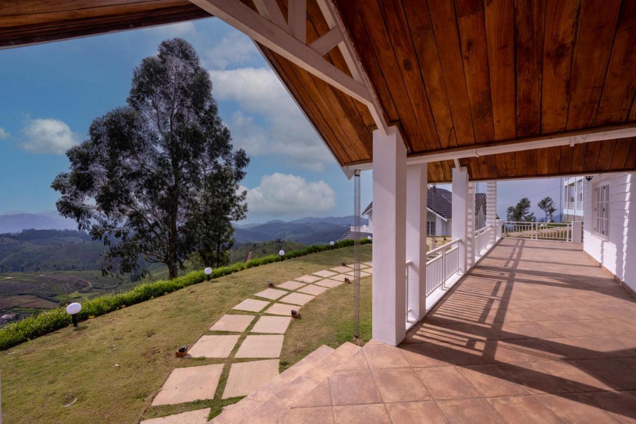 Petals Nilgiris Hotel Ooty Buitenkant foto